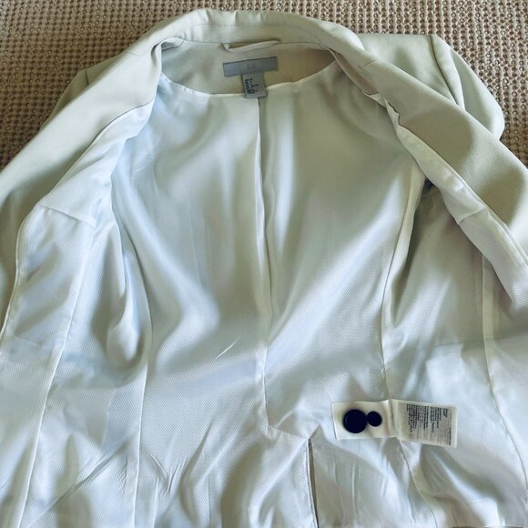 H&M Cream Blazer Women's Size 2 - Picture 9 of 16